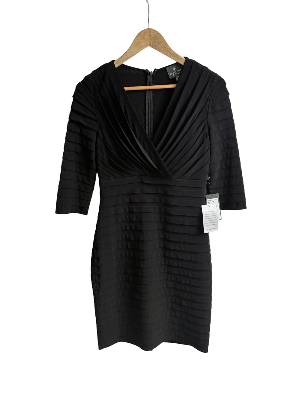 NWT Size 6 Adrianna Papell Black V-Neck 3/4 Sleeve Evening Party Dress Nordstrom